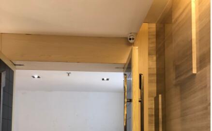 監(jiān)控?cái)z像頭.jpg 監(jiān)控?cái)z像頭.jpg